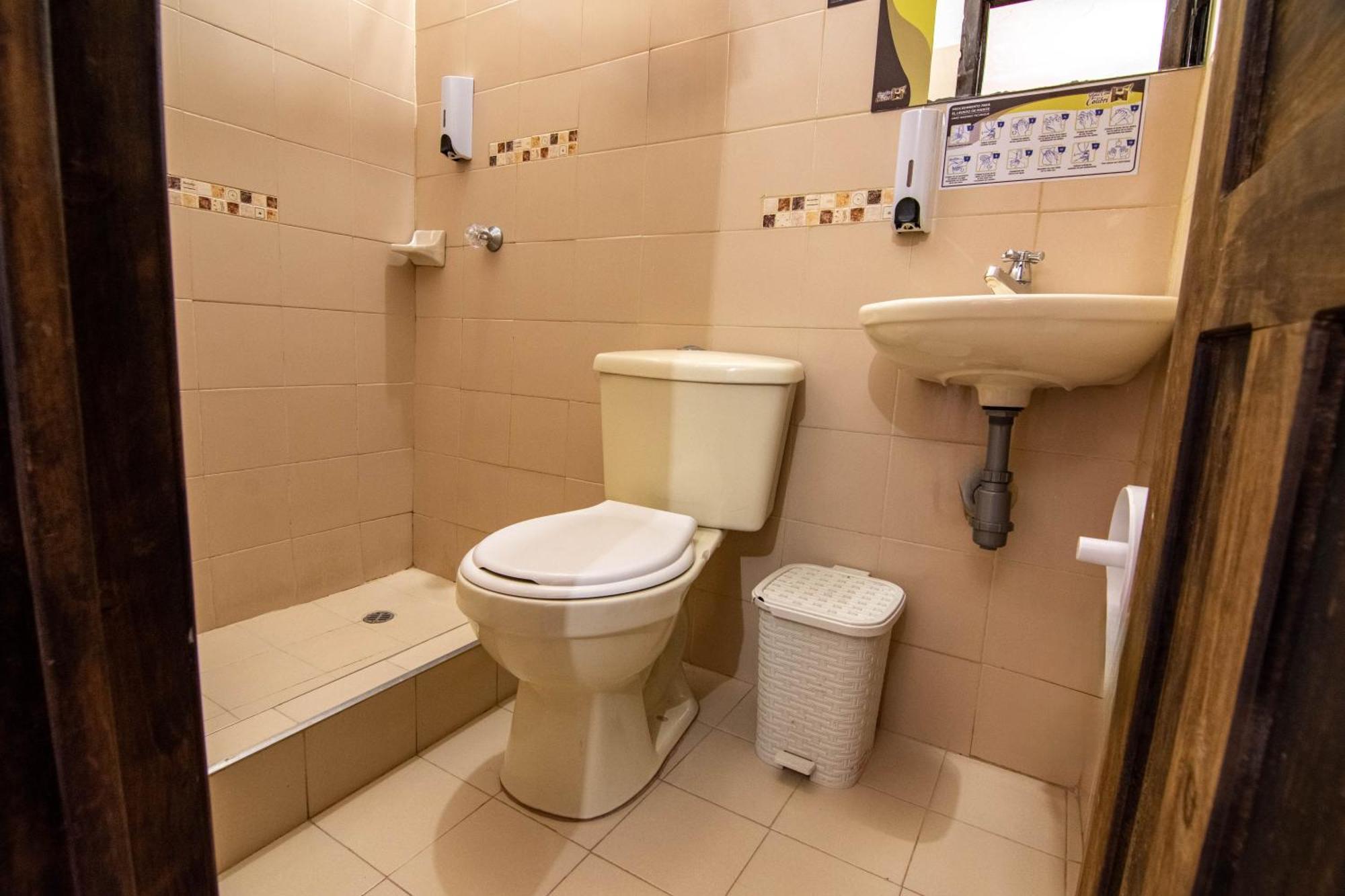 Hotel Casa Del Colibri Guican Екстериор снимка