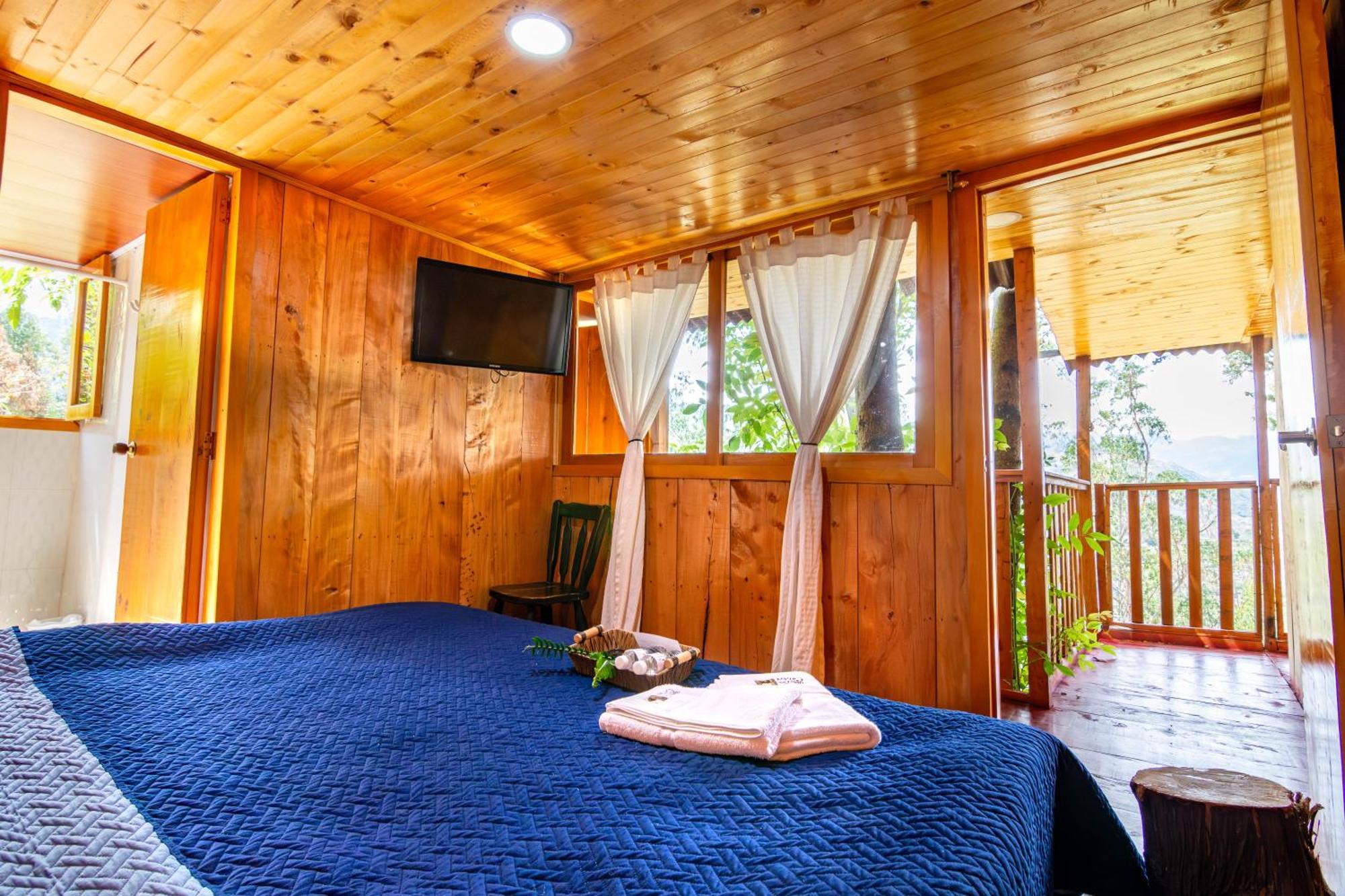Hotel Casa Del Colibri Guican Екстериор снимка