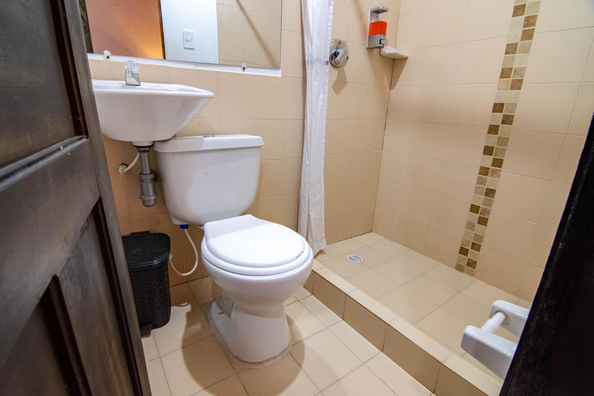 Hotel Casa Del Colibri Guican Екстериор снимка